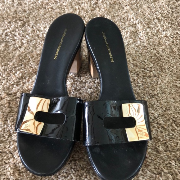 DVF Sandals - Picture 1 of 3